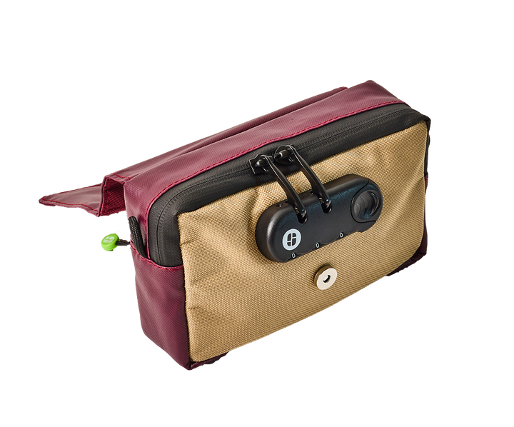 Highland: The Ultimate Everyday Stash Bag with Built-in Odor